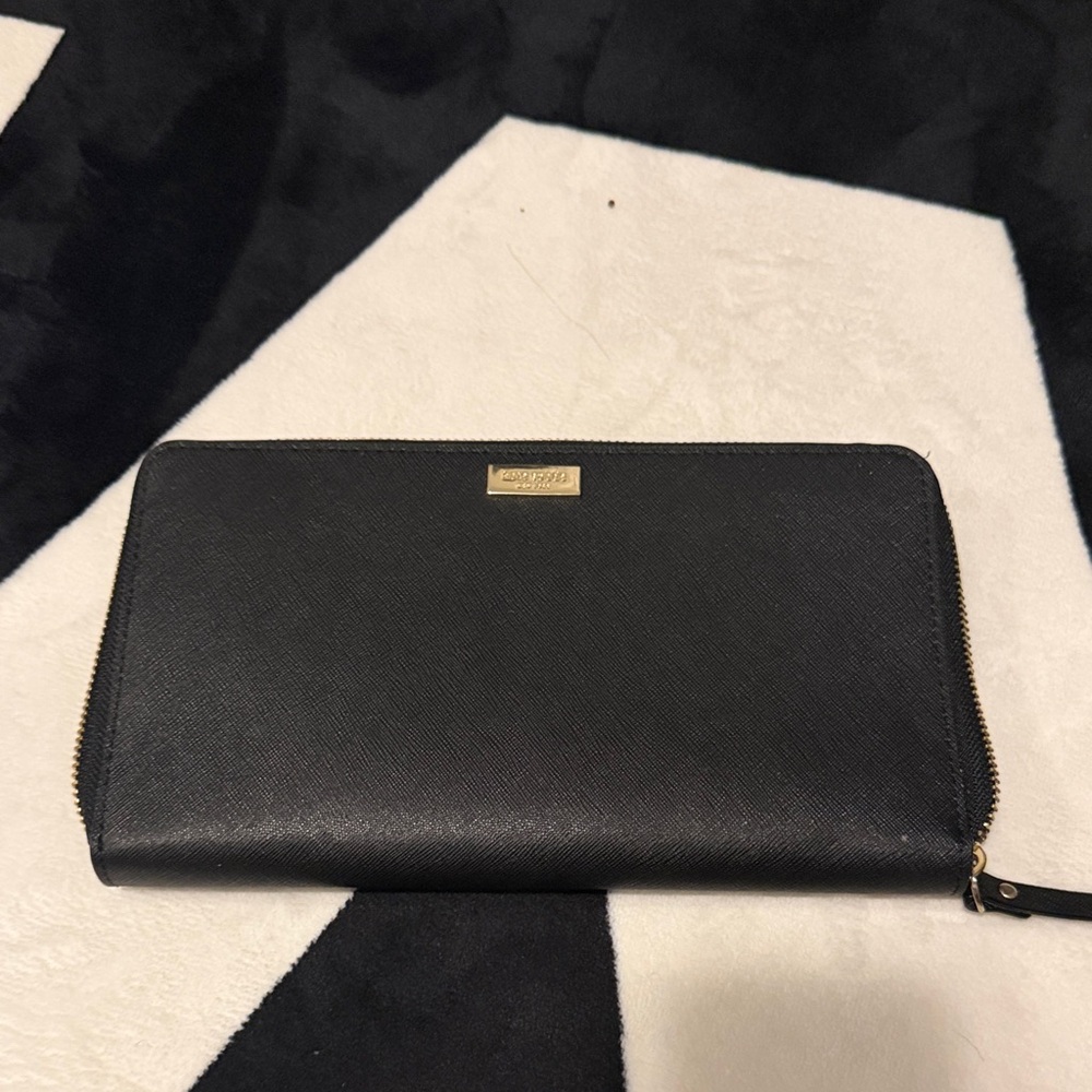 Kate spade black leather wallet